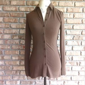 Adika NWT long sleeve button down shirt size small.